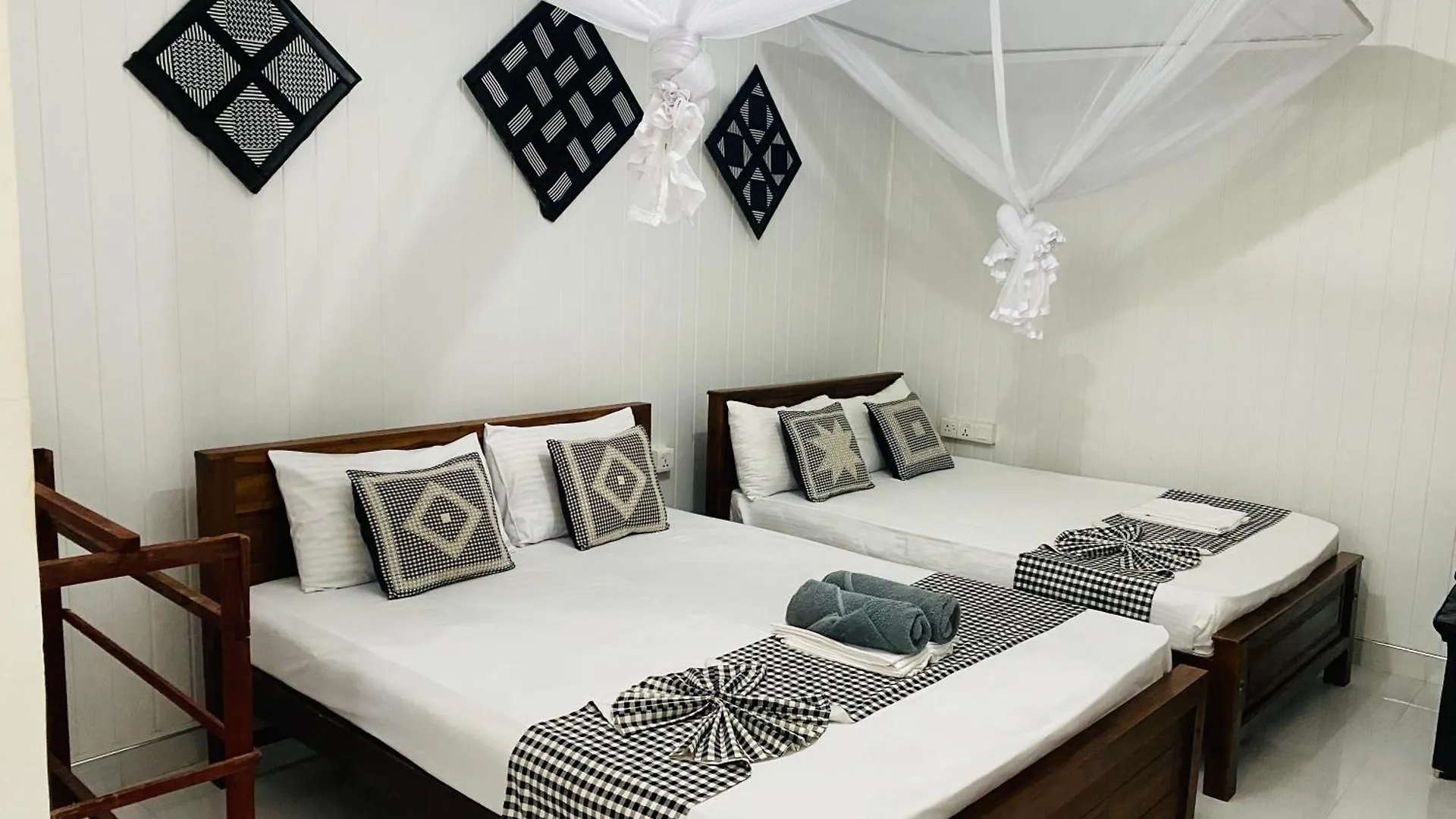 Privatunterkunft Zuni'S Home Stay Kandy